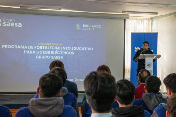 Grupo SAESA y ONG Educando en Red dan inicio al Programa de Fortalecimiento Educativo para Liceos EMTP del área eléctrica